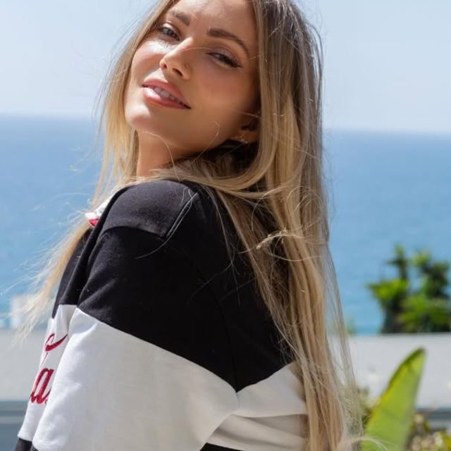 @jessicastilwaters